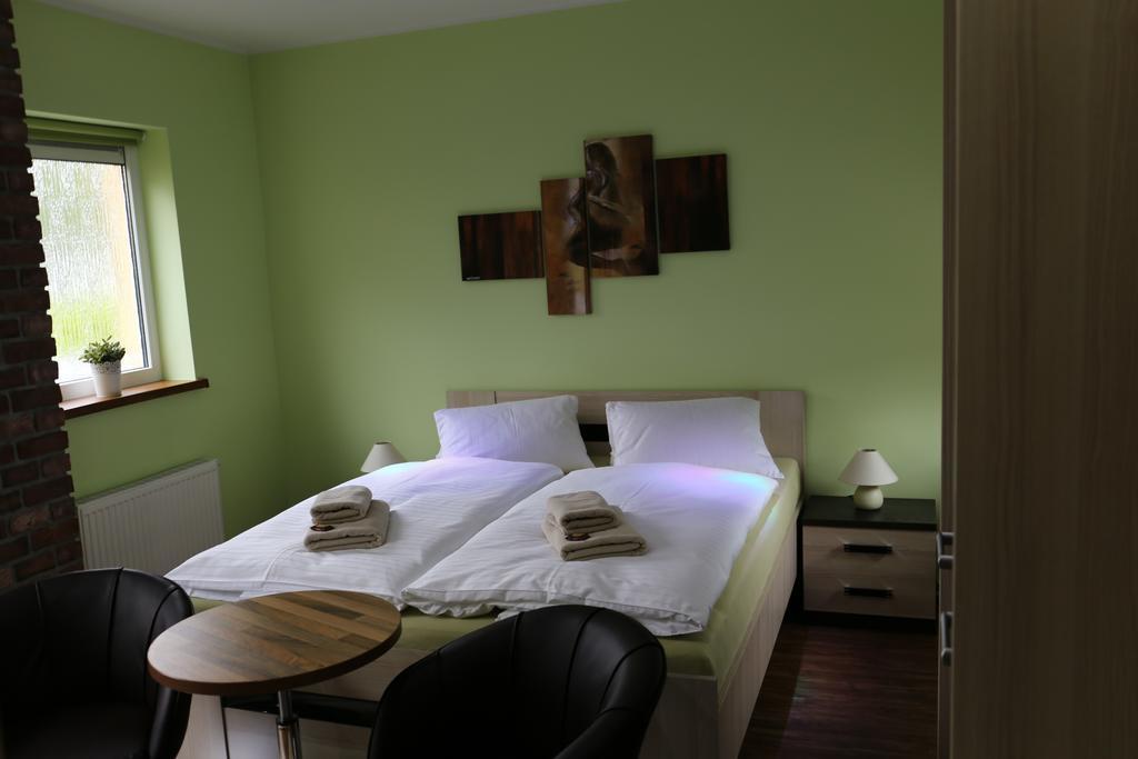 Apartment Pension Stark Františkovy Lázně Buitenkant foto