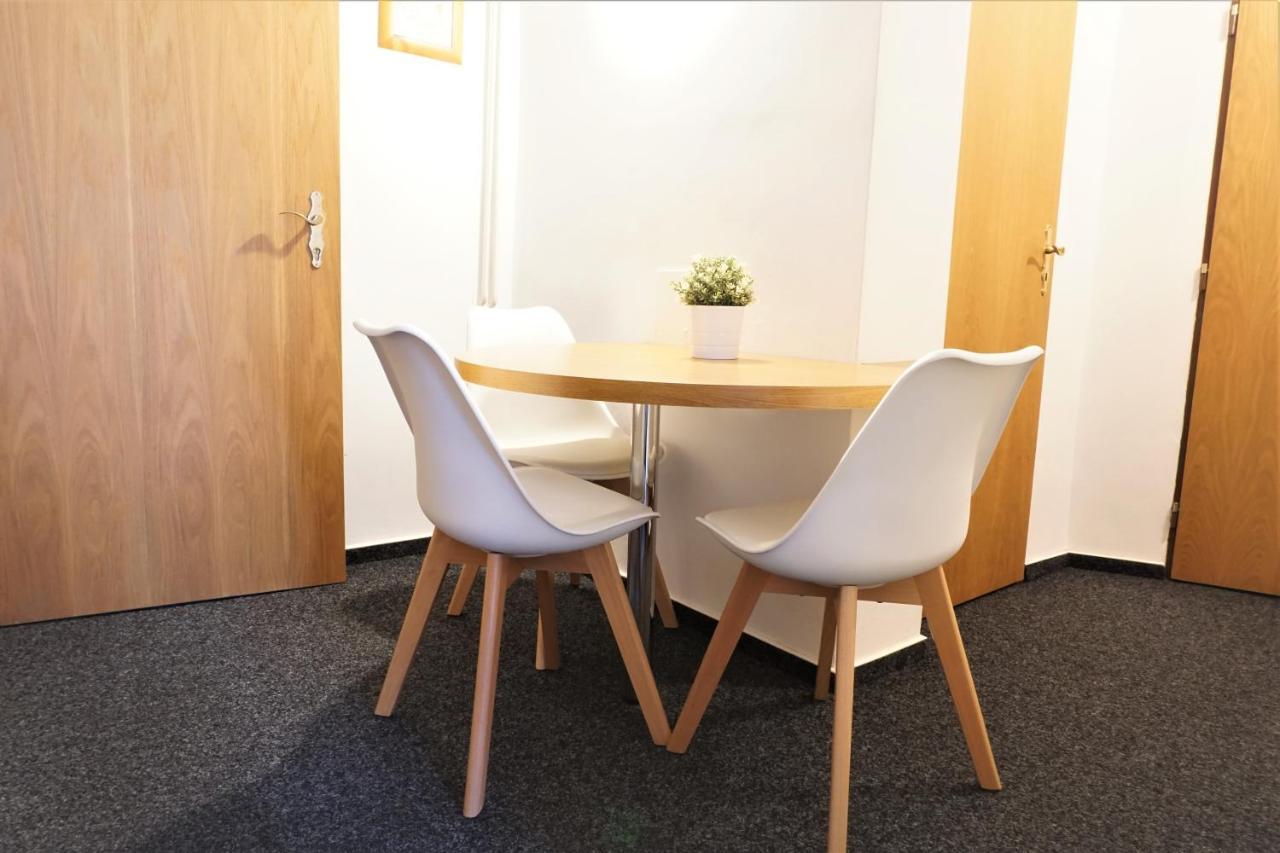 Apartment Pension Stark Františkovy Lázně Buitenkant foto